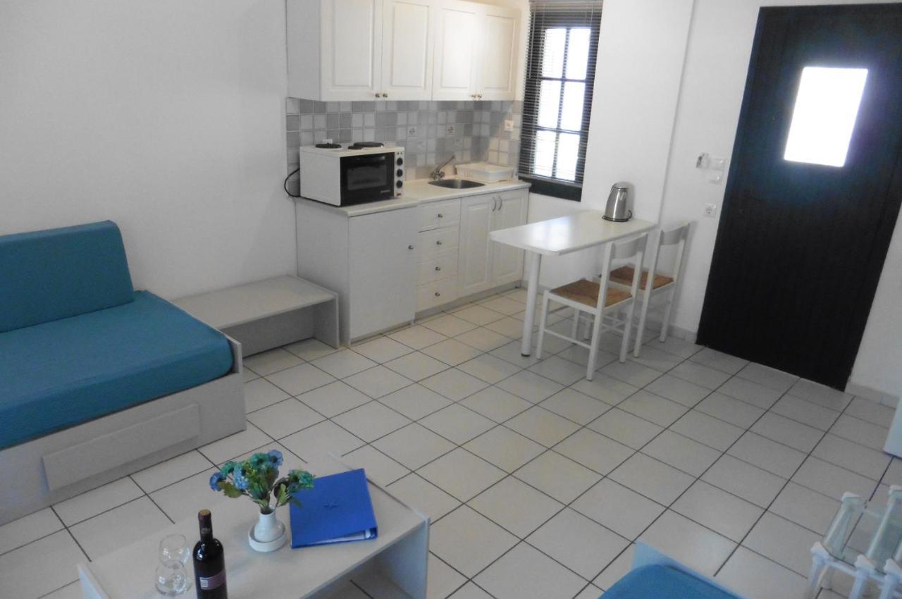 Julies Apartments Kokkini Hani Exterior foto